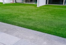 Prato sintetico per l’outdoor: soluzioni estetiche e funzionali prato sintetico